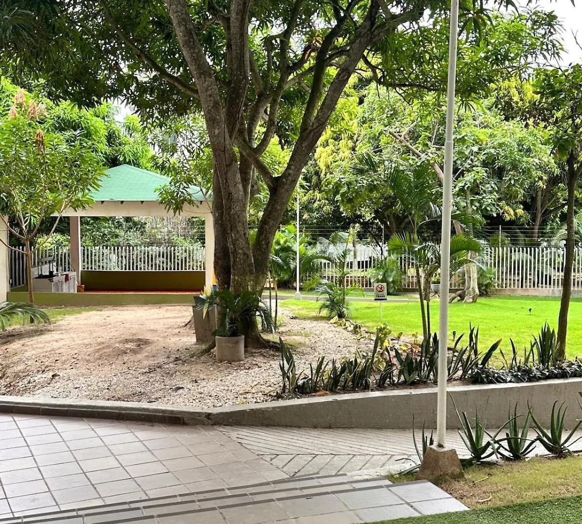 The Lighthouse Apartment Barranquilla  0*, Barranquilla (Atlantico)