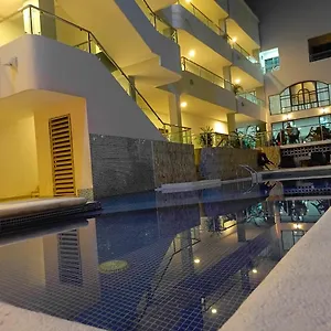 Dorado Hotel